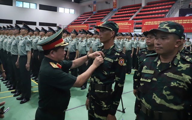 Bộ Quốc phòng gặp mặt hơn 400 quân nhân của 4 đoàn Quân đội nước ngoài tham gia A80