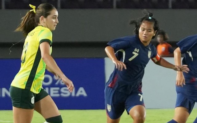 Tuyển Thái Lan thua đau ở chung kết, ngậm ngùi nhìn cường địch "cuỗm mất" cúp vô địch Đông Nam Á