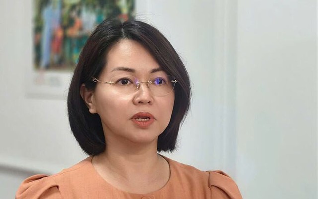 Cục trưởng Cục An toàn thực phẩm Trần Việt Nga vì sao bị bắt, khám xét chỗ ở?