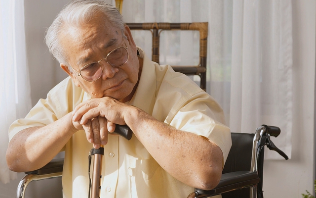 Nghỉ hưu với 5 tỷ tiền tiết kiệm cùng mức lương 10 triệu đồng/tháng, sau 2 năm, cựu trưởng phòng ngậm ngùi: Tôi chỉ mong được đi làm trở lại