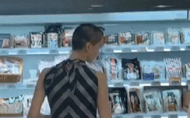 Mỹ nữ gen Z có visual đắt giá nhất showbiz bất ngờ tàn tạ đến đau lòng, cạo trọc đầu gây sốc MXH