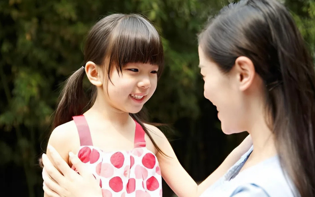 Nếu con bạn từ nhỏ đã có 7 biểu hiện này, chứng tỏ con bạn có IQ rất cao, cha mẹ có thể mừng thầm rồi!