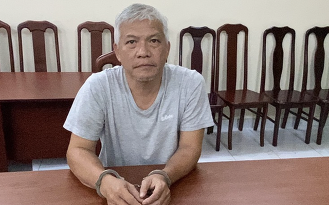 Lý lịch bất ngờ của ông chủ tiệm vàng Đức Long ở TP HCM