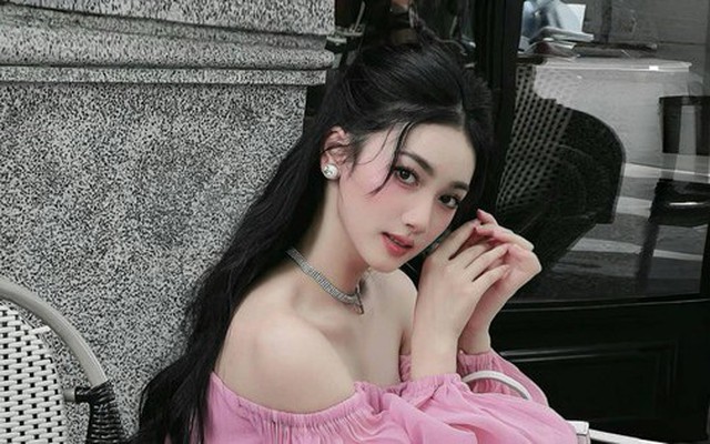 Nữ sinh Học viện Phụ nữ Việt Nam giành ngôi Á khôi Thanh lịch Hà Nội 2025