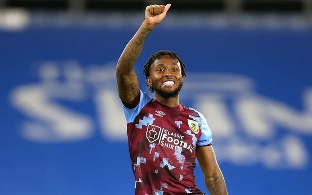 CLB V.League chiêu mộ cầu thủ từng vô địch tại Anh, đá Champions League và Serie A?