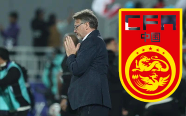 HLV Troussier có thể đối đầu tuyển Việt Nam trong tương lai?