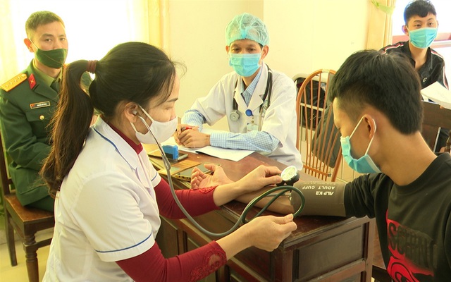 Không chấp hành lệnh gọi khám nghĩa vụ quân sự bị phạt đến 75 triệu đồng