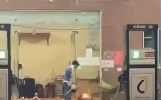 Vì sao mẹ bé 16 tháng tuổi bị bạo hành viết đơn bãi nại cho chị dâu?