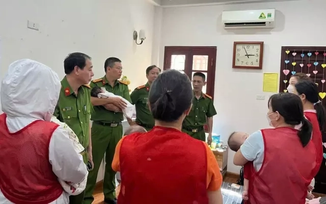 Cục CSHS bóc gỡ đường dây mang thai hộ xuyên quốc gia, giải cứu 11 trẻ sơ sinh