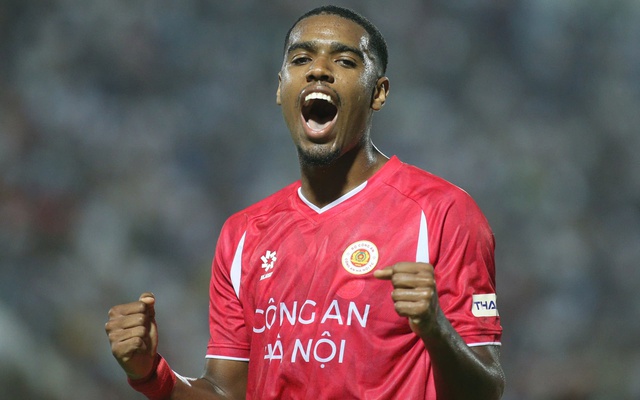 CLB CAHN tung 3 "cú đòn" sắc lẹm, hạ gục đương kim vô địch V.League, ngoạn mục giành Siêu cúp