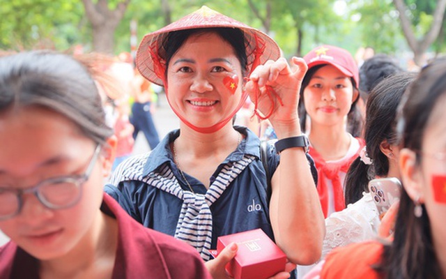 Hàng loạt "Trạm Khách A80 - Tự hào Việt Nam", điểm dừng chân đặc biệt cho người dân đi xem diễu binh ngày 2/9