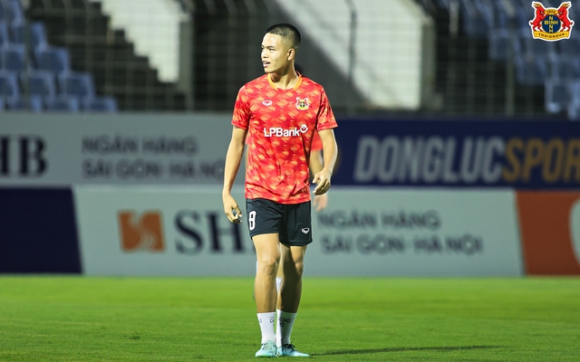 Tuyển thủ U23 Việt Nam lần đầu tiết lộ về tân binh Việt kiều trị giá 15 tỷ đồng