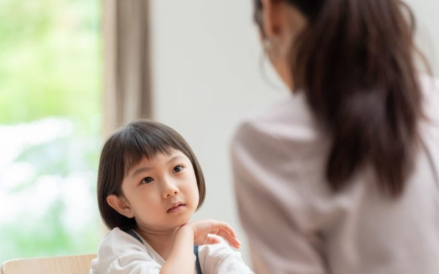 Chuyên gia tâm lý khảo sát 200 cặp mẹ con khẳng định: 6 ‘phép màu kỳ diệu’ của cha mẹ EQ cao, khiến trẻ em nghe lời ngay lập tức