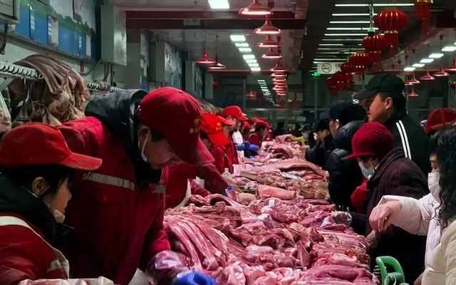 Trung Quốc đánh thuế sốc với thịt lợn nhập, cơn 'ác mộng' đe dọa 4 quốc gia