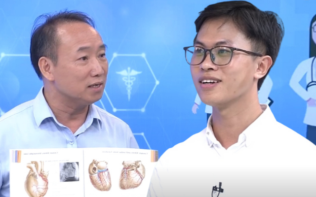 Hai thầy trò khoa giải phẫu hot nhất "Matching Day" dắt nhau lên VTV quá dễ thương