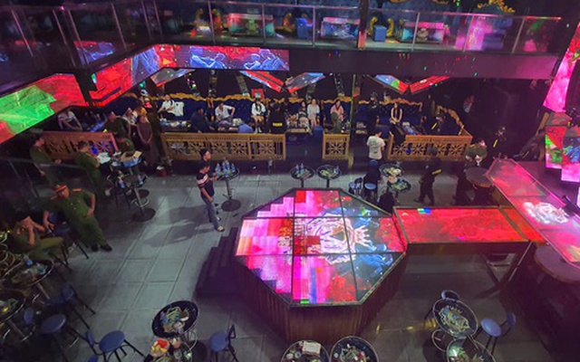 Công an đột kích quán bar Monaco ở Buôn Ma Thuột trong đêm