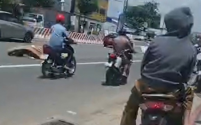 Thương tâm nam học sinh lớp 11 gặp tai nạn không qua khỏi trên Quốc lộ 13