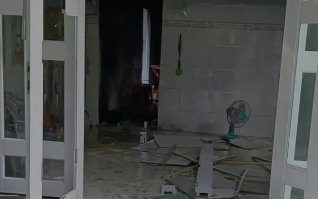 Nghi vấn người đàn ông tự thiêu sau khi gây thương tích cho vợ cũ