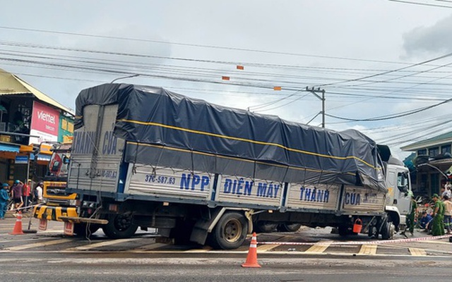 Vụ xe tải lao vào chợ: Khởi tố, bắt giam tài xế