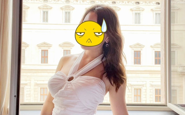 Hoa hậu dính bê bối tình ái với cha con đại gia nhà đất, nay bất ngờ rao bán ảnh nóng khắp MXH