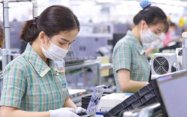 Đề xuất làm việc không quá 8 giờ/ngày, làm thêm lễ, Tết hưởng ít nhất 300% lương