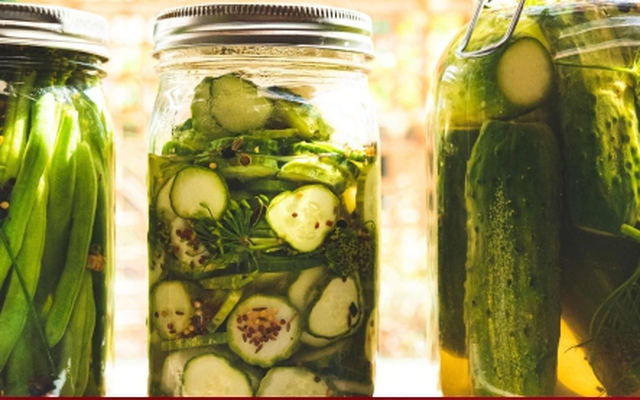 Dưa muối từng giúp những người Mỹ đầu tiên sống sót thế nào?