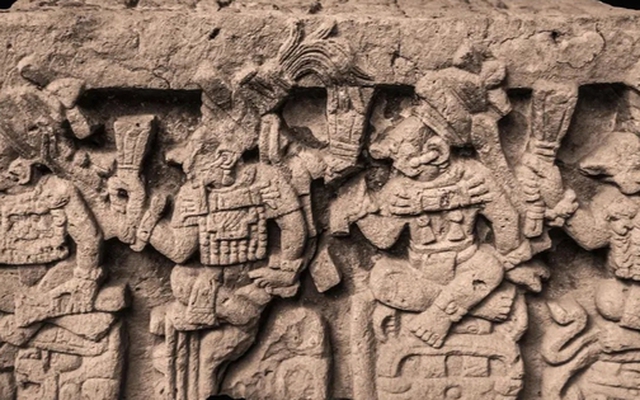 Thông điệp ẩn 1.300 năm tuổi trên bàn thờ Maya viết gì?