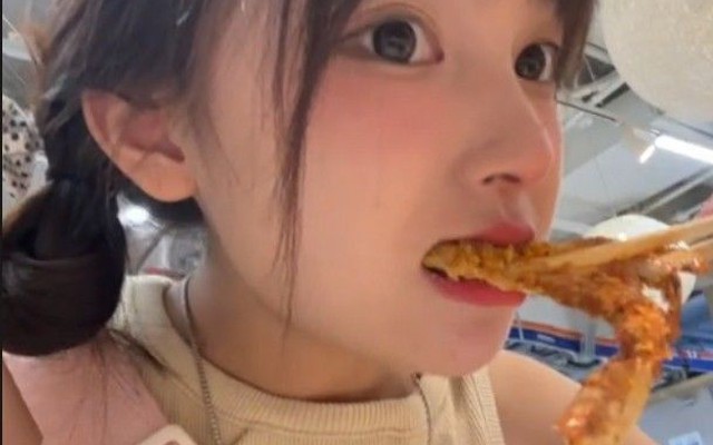 Danh sách đen 6 thực phẩm là "đồng phạm" của bệnh gout nhưng nhiều người ăn vô tội vạ