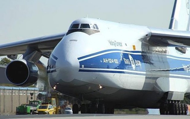 Nhà khai thác máy bay An-124 Ruslan lớn nhất thế giới đã được giải cứu