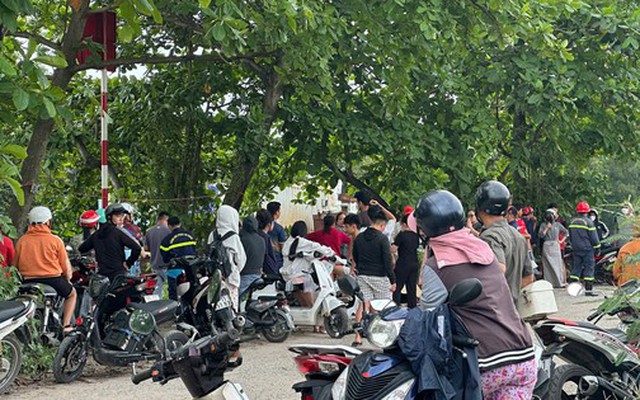 Thi thể nam sinh dưới chân cầu ở TP HCM