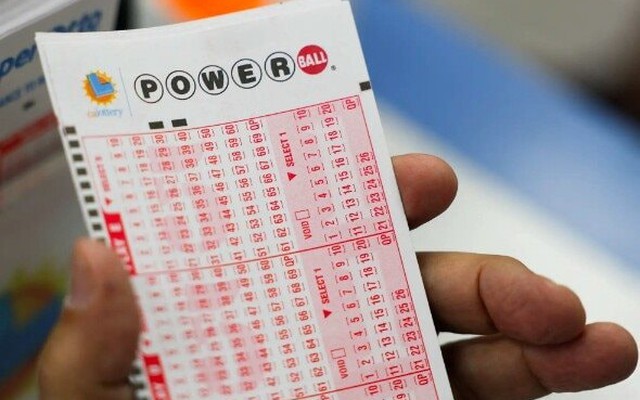 Trúng số 4 tỷ nhờ gợi ý của ChatGPT