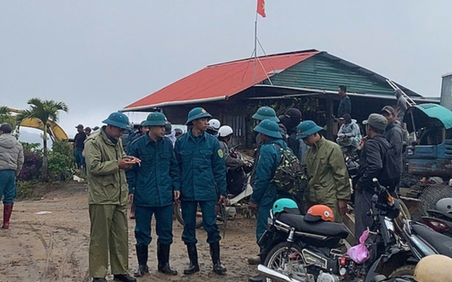 Lâm Đồng: Gần 100 người đi tìm cụ ông mất tích trong rừng sâu