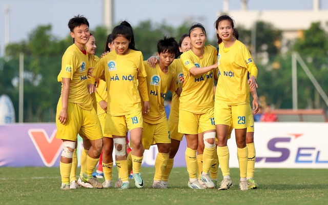 Hà Nội dẫn đầu lượt đi giải nữ VĐQG 2025