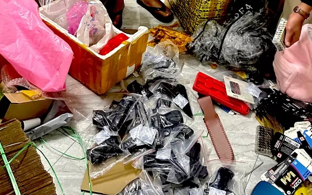 Phát hiện lô vũ khí ‘khủng’ sau vụ nổ súng thị uy trên phố