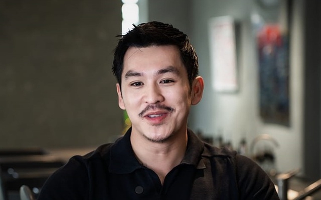 Nam nghệ sĩ từng làm giao báo ở Mỹ, giờ phòng ngủ to hơn nhà Jun Phạm, gia thế khủng, 35 tuổi chưa vợ