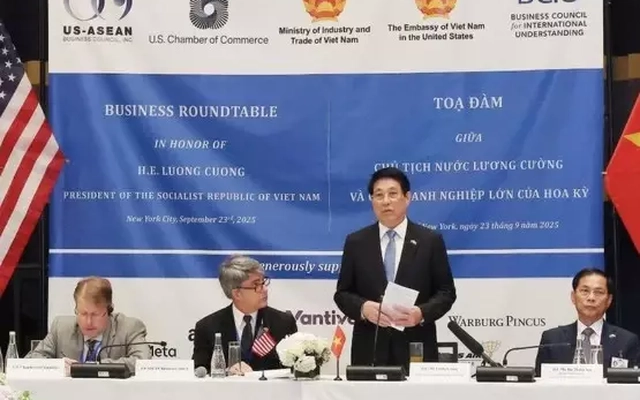 Chủ tịch nước Lương Cường mời doanh nghiệp Mỹ đầu tư vào Việt Nam