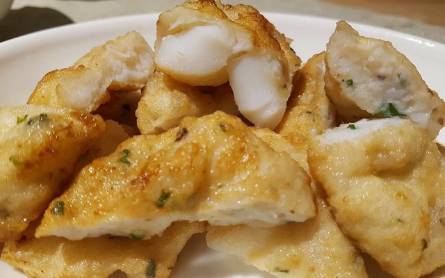 Tuyệt vời: Khách tới Quảng Ninh du lịch được tặng một lon bia và một suất chả mực