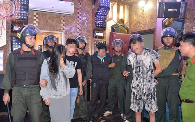 Vụ đột kích 4 tụ điểm "bay lắc" ở Gia Lai: Khởi tố 84 người