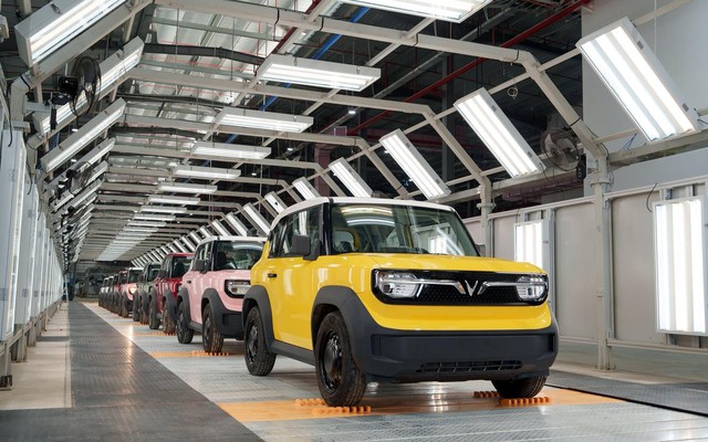 Vinhomes rót 21.000 tỷ đồng xây nhà xưởng cho thuê dành cho VinFast tại Hà Tĩnh, cần tới 15.000 lao động