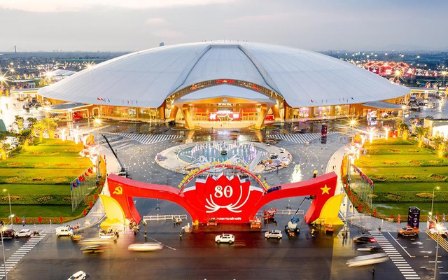 Công trình 90ha ở Việt Nam thu hút 4 triệu người: 10,5 tháng thi công tạo kỳ tích xây dựng, kỷ lục quốc tế