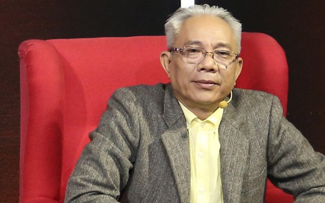 Nam nghệ sĩ 58 tuổi nghiêm khắc nói thẳng đàn em trên truyền hình