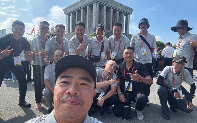 Hồ sơ ê-kíp đứng sau thước phim mãn nhãn ở Lễ diễu binh, diễu hành 2/9