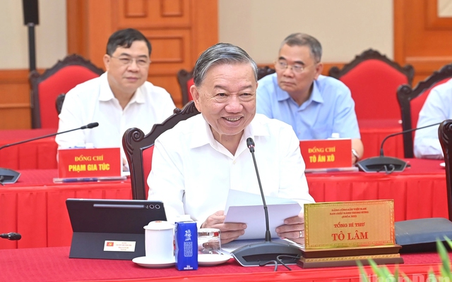 Bộ Chính trị cho ý kiến nhân sự Đại hội Đảng bộ MTTQ, các đoàn thể Trung ương