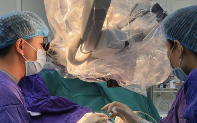 Nguy cơ mất tinh hoàn từ cơn đau vùng kín bị xem nhẹ