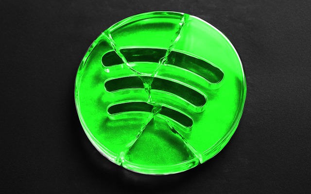 Spotify bị bóc phốt: Chia sẻ bài hát cũng đủ lộ danh tính