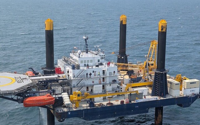 Phát hiện hồ nước ngọt khổng lồ dưới đáy biển Đại Tây Dương