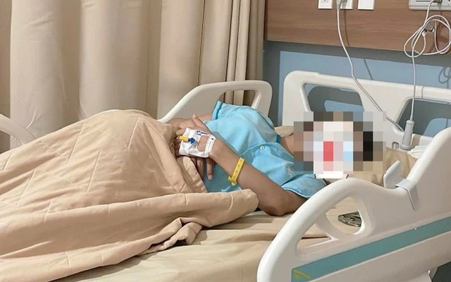 Lời kể của nữ khách hàng bị bác sĩ nha khoa ở TP.HCM hành hung: "Tôi bị kéo ngã, đánh tới tấp, kính vỡ nát…"