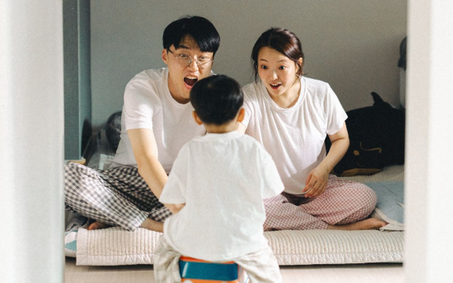 Thành công của giáo dục gia đình không đến từ may mắn, mà bắt đầu từ 10 “điều luật” này