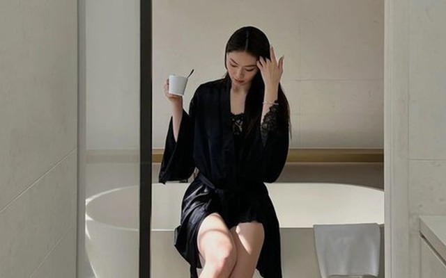 7 thủ phạm khiến vùng kín tối màu dù... chẳng liên quan gì đến "chuyện ấy", phụ nữ sau tuổi 40 càng dễ mắc sai lầm