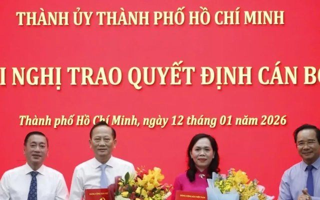 Công bố quyết định điều động nhân sự của Ban Thường vụ Thành ủy TPHCM